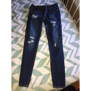 American Eagle Stretchy Jeans!!